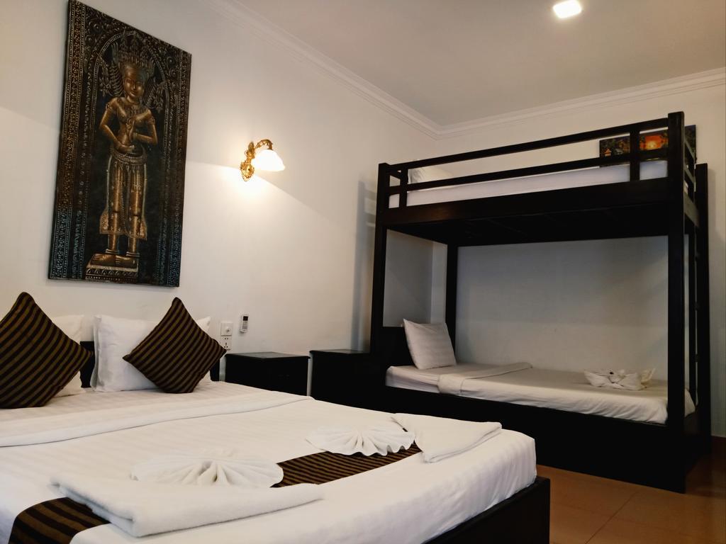 פנום פן Eureka Villas מראה חיצוני תמונה