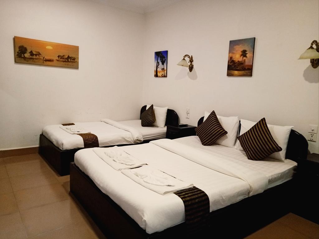 פנום פן Eureka Villas מראה חיצוני תמונה