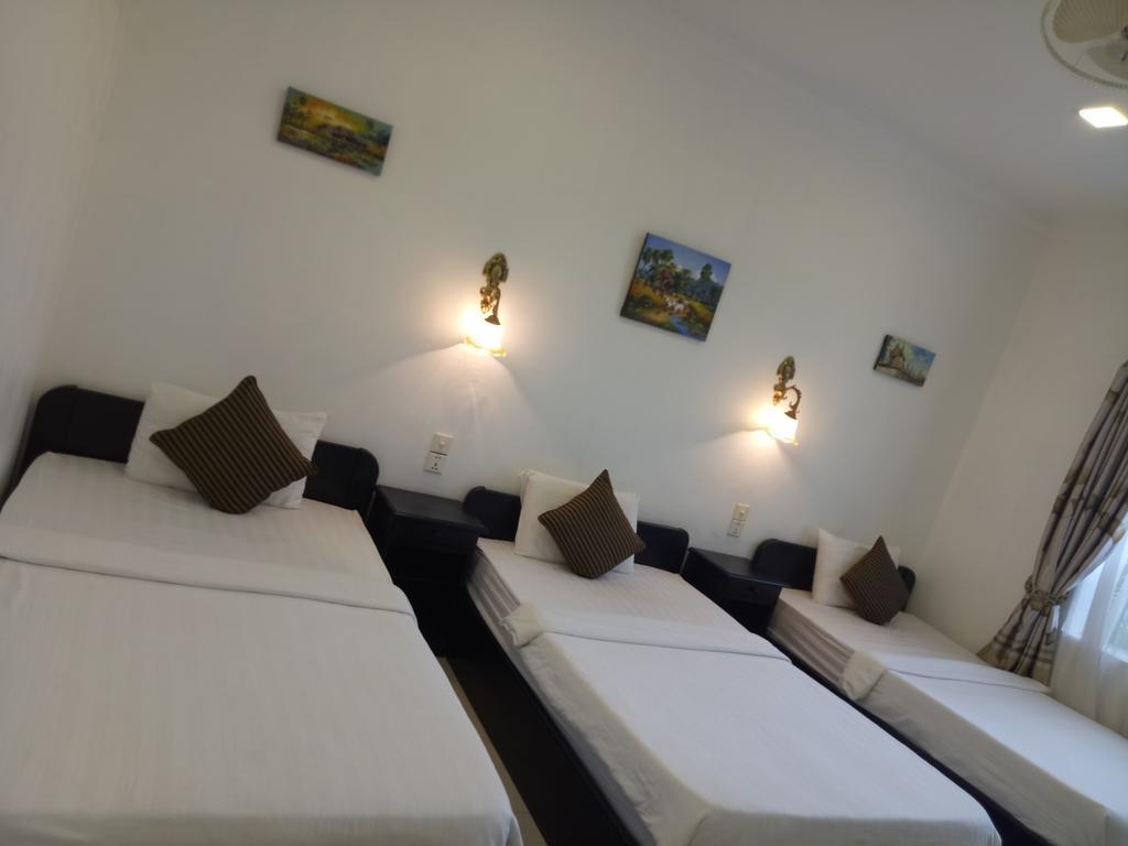 פנום פן Eureka Villas מראה חיצוני תמונה